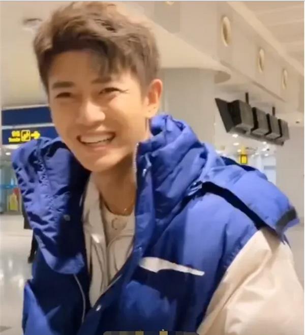 「任嘉伦」任嘉伦再被喊“国超”，他立马回复7个字，粉丝听后高兴坏了