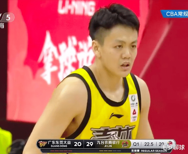 广东男篮|大黑马180秒14-0吊打10冠王广东，中国男篮00后得分，杜锋输急了