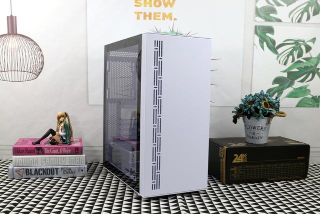 固态硬盘|随心配简单装,先马易大师上手开箱体验