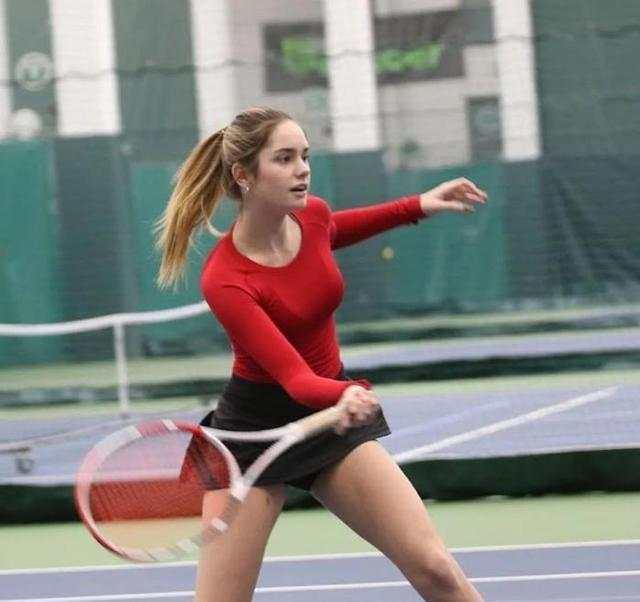 莎拉波娃|娇嫩版“莎拉波娃”，15岁发育超过成年人，粉丝: 沙娃接班人稳了