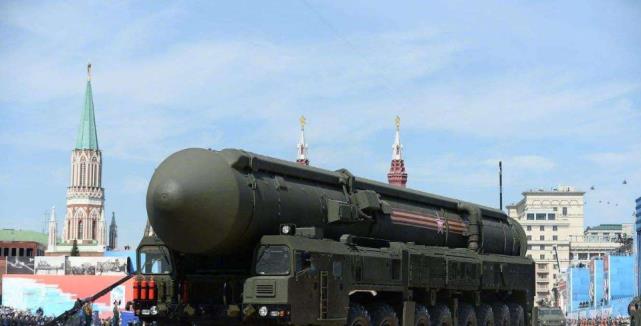 印度：这次不是俄罗斯，我国门口藏着一个核武器大国，差点瞒过全世界