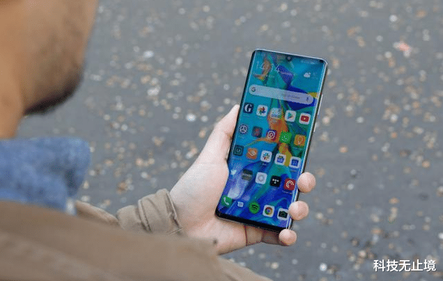 高通骁龙■买手机不要盲目跟风,目前这4款手机值得入手,堪称不后悔系列!