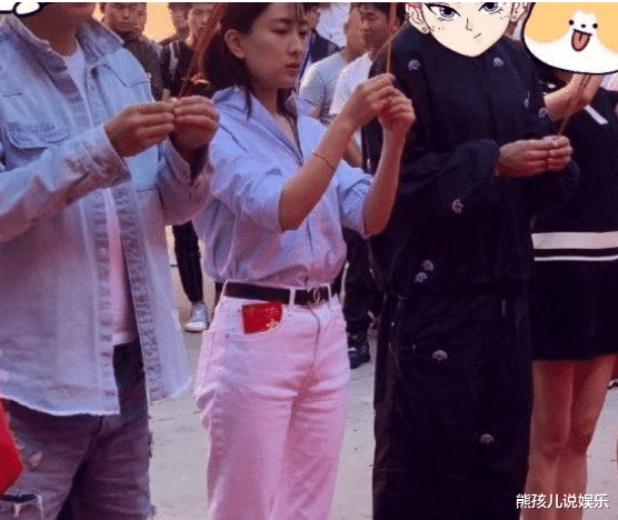 马苏@38岁马苏有多真实？关掉美颜后，网友：这不是我们村的村花吗？