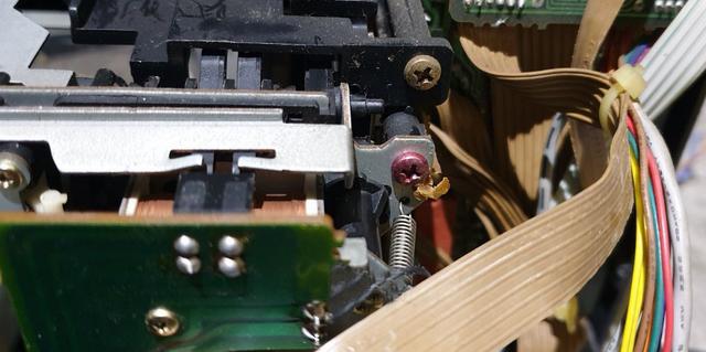 机器|九十年代的共轴双卡磁带机芯,一个仓放两磁带