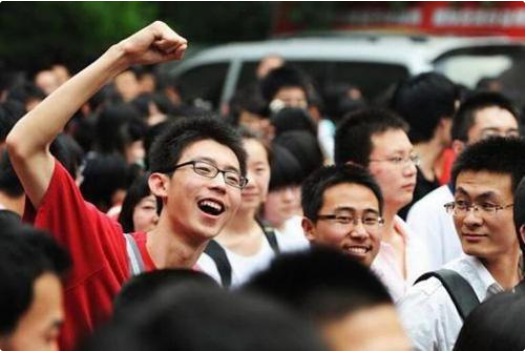 填报志愿|?2020年高考各省录取率数据来了,有的录取率高,有的升学率偏低