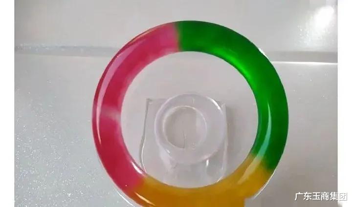 #翡翠#闪瞎眼的三彩“福绿寿”“清代玻璃种”，谁敢买就是把12万扔水里！