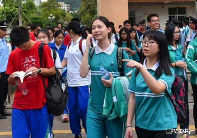 @高考第1天考砸最强数学，第2天超常发挥702上北大，补偿机制启动