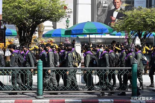 泰國示威者化整為零和當局大打網路戰-圖2