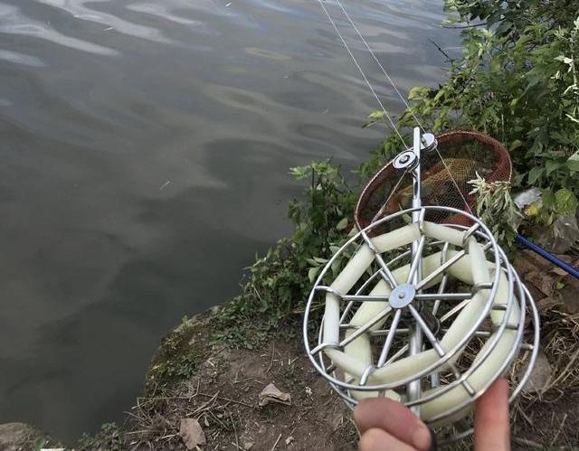 鱼塘@钓鱼界的“重武器”，堪称淡水鱼的“克星”，过河钓有何过人之处