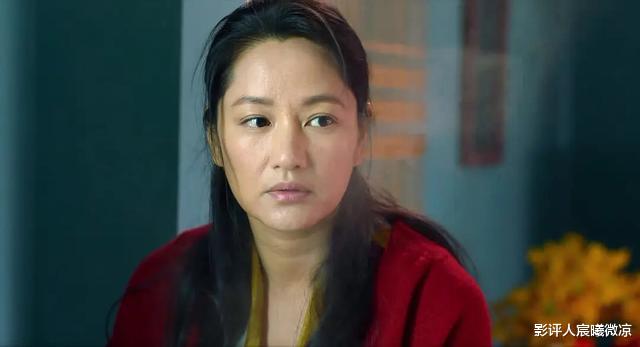 重启|朱一龙《重启》唯一败笔，曾经的酷飒女演员，年近半百演傻白甜