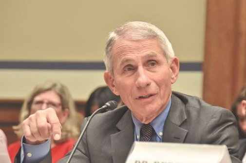 [安东尼·福奇]美国政府隐藏的太深！福奇曝出一个重磅消息，差点瞒过了全世界