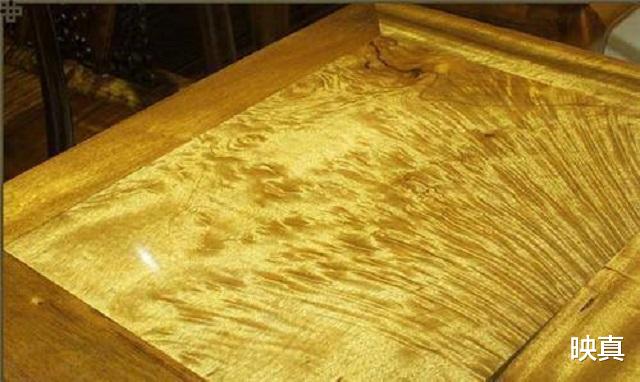 楠木■湖北一老人全家住着8亿金丝楠木屋,却是当地贫困户,怎么回事?