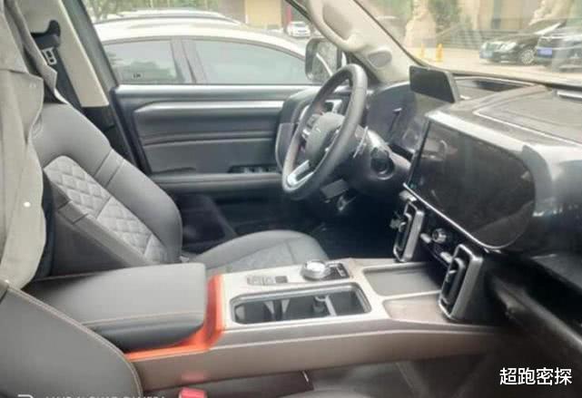 哈弗:哈弗B06无伪装实车曝光,欲取名“大狗”,兼备越野能力!