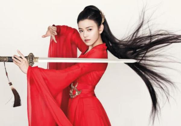 「陈妍希」有种“整容”叫陈妍希！曾因小龙女造型被群嘲，再次挑战古装，却美到不敢认