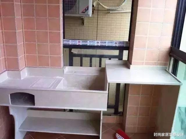 @别看阳台小，利用好这一面墙，等于多出一实用房！