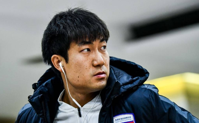 【王晓龙】心比天高，曝天海34岁老将无人问津，坐了5年板凳还要求高薪