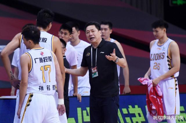 季后赛|CCTV5直播CBA季后赛，双方对阵和时间确定，首轮会有爆冷球队吗？