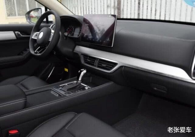 「比亚迪唐」号称要取代汉兰达，起步2.0T，50万实力顶配17万，赏识它的却不多