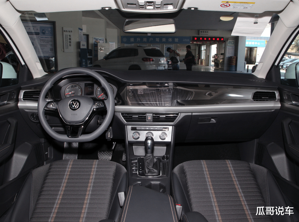 丰田卡罗拉|难怪卡罗拉也败给它,油耗仅5.6L,高速稳如牛,基本0骂声!