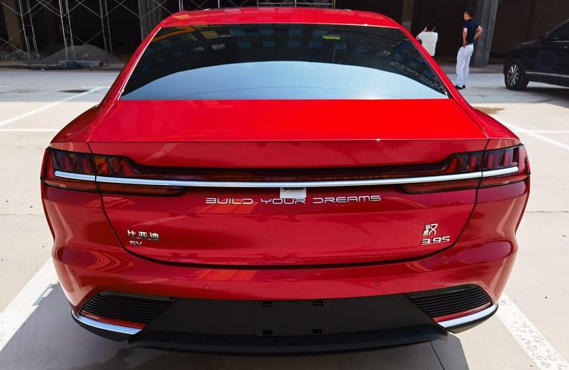 比亚迪汉|裸车27.95万喜提比亚迪汉，行驶1200公里后，车主说了一句真心话