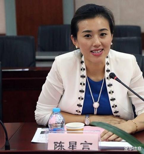 李嘉欣|人间富贵花是什么样的长相？