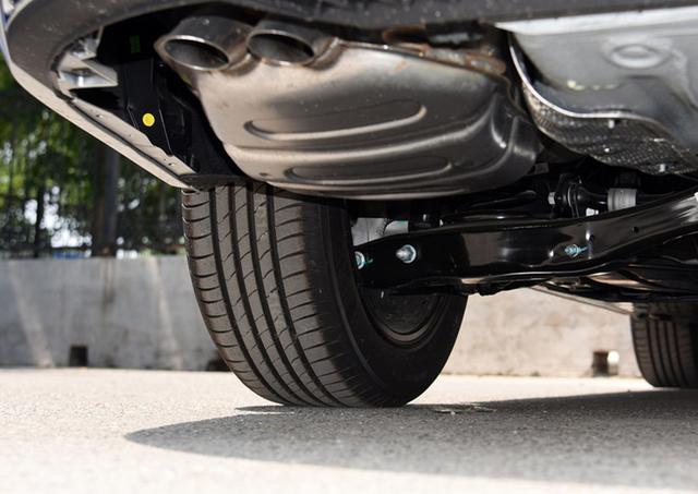 『SUV』4月底喜提新款速腾，1.4T豪华型裸车14.59万，谈谈用车感受