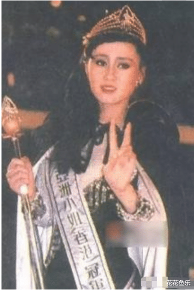 利智|跟赌王传绯闻，让李连杰苦等10年，看看利智的样子就懂了
