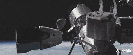 SpaceX▲马斯克上演陪跑逆袭！刚把人类送入太空的SpaceX牛在哪