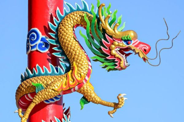 生肖|黄大仙预言：1976年生肖龙的后半生，不要再逃了，不接会倒霉！