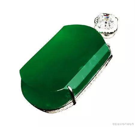 「翡翠手镯」太美了！世界上最贵的13件翡翠！