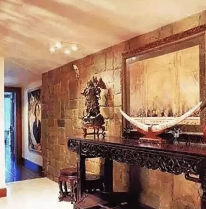 |陈道明豪宅内景曝光,价值8100万满屋红木家具,穿越到了康熙王朝?