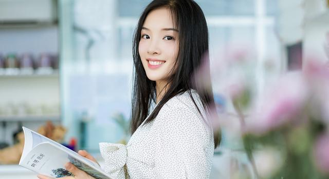 【星座女】6月，旧爱深陷，情话两行，半夏夜微凉，相思不忘，再诉衷肠