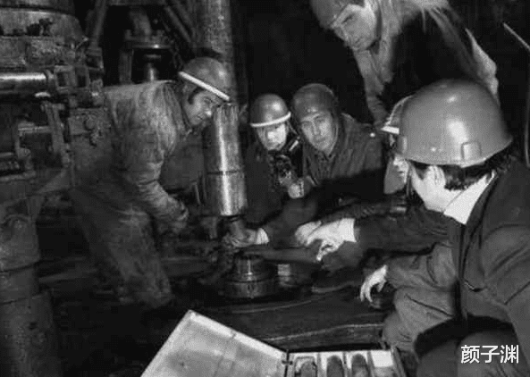 『』苏联曾想挖穿地球，后来工程被迫停止，专家：“地狱之门”打开了