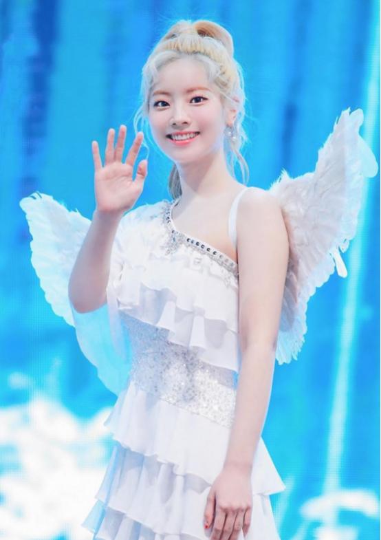 染发|女生染发别盲目跟风，建议根据肤色来挑选，否则会很“土”