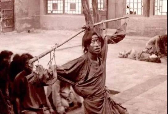 霍去病@老照片：满清十大酷刑不是浪得虚名，看这组老照片中生不如死的罪犯