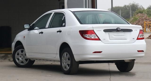 比亚迪F3|新手买比亚迪f3还是宝骏310好？