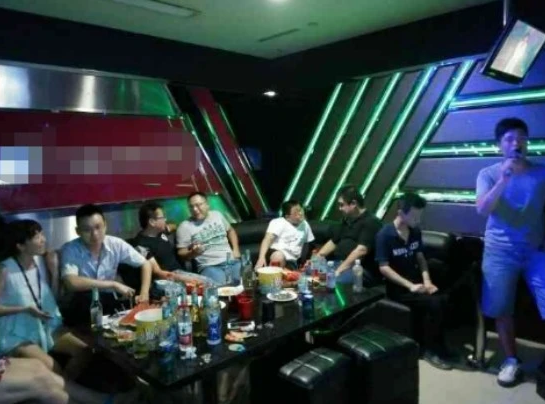 萧山|萧山男子为搞好关系请新同事去吃饭，结果真是追悔莫及