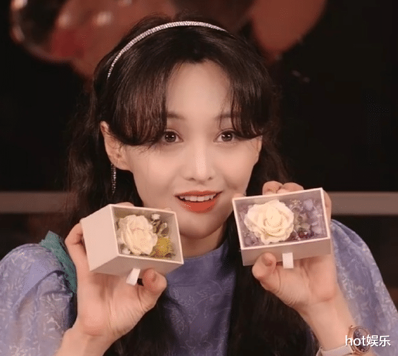 郑爽|郑爽直播卖货不是第一次，为何这次会爆发？