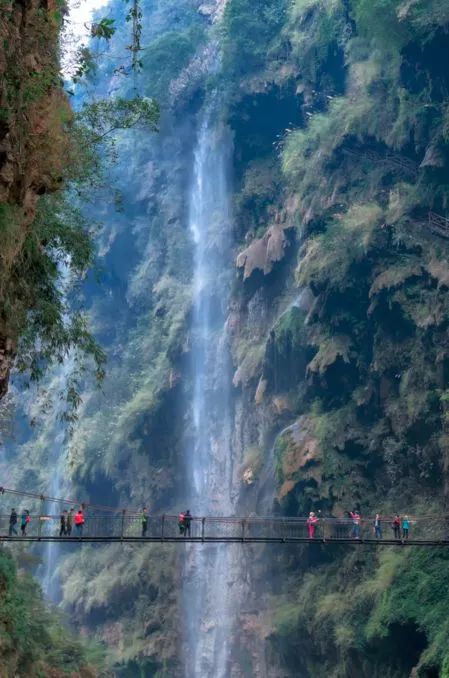 新疆维吾尔自治区|世上最美的峡谷，就在中国！