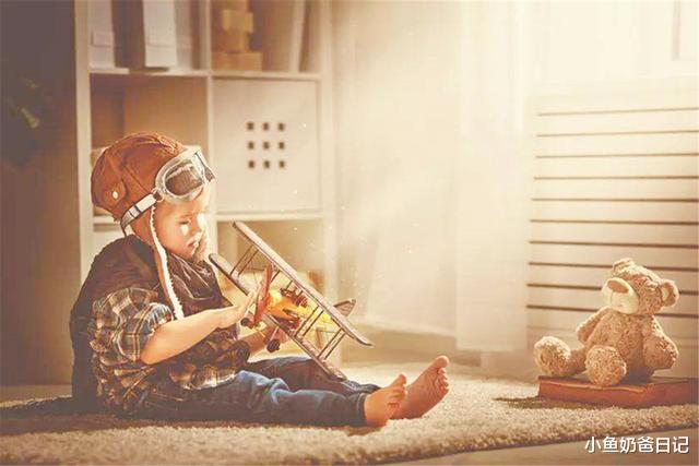 【中小学】小学生课本涂鸦走红,堪称神笔马良,网友:除了学习不行啥都行