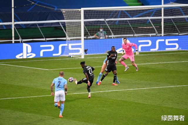 里昂|曼城欧冠爆冷出局他该背锅：空门不进葬送好局，身价第一全是水分！