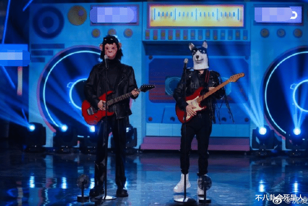 #谢娜#《快本》谢娜又双标？对千玺礼待有加，却冷淡回应张雨剑只说一字