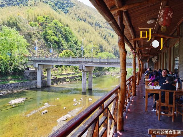 「南瓜」五一假期，去余姚这个村子吃农家乐，两人午餐158元，边吃边赏景