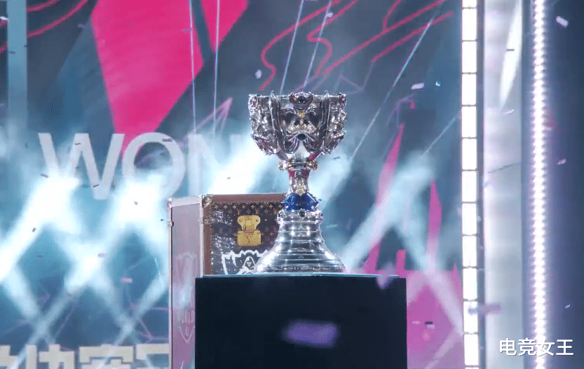 dwg战队|SN惜败DWG，LPL三连冠美梦破灭，焕锋英雄池有巨大问题！