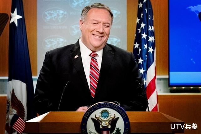 「印度」蓬佩奥刚说完国父，一座国父的雕像就被推倒，曾写下人人生而平等