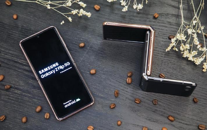 三星Galaxy|销量再次翻车！全球第一的手机遇冷，新机14天仅421人预定