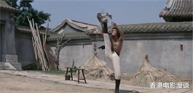 香港:43年前,两大香港腿王拍了部Cult神片:捏碎鸡蛋的段落成童年回忆