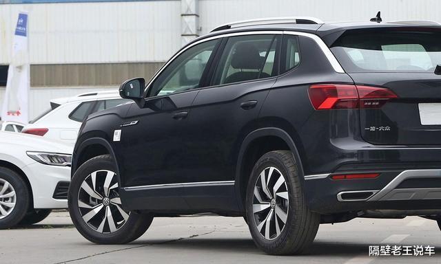 |昂科威还是输给它，车宽1米9，四轮独悬异响接近0，满油跑900公里