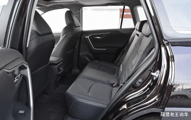 广汽集团▲丰田又一“耐用王”,20年开不坏,比CRV漂亮10倍,满油1100km