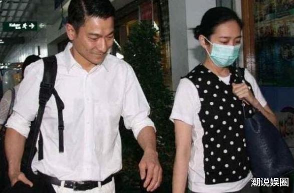 刘德华|2013年，刘德华现身哽咽，讲述和喻可欣分手内幕：她和我兄弟睡了